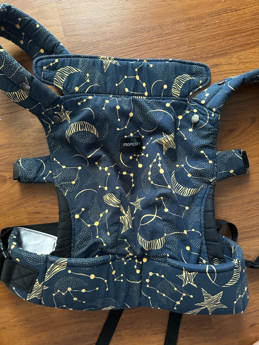 Momcozy Navy Carrier - Picture 2 of 2
